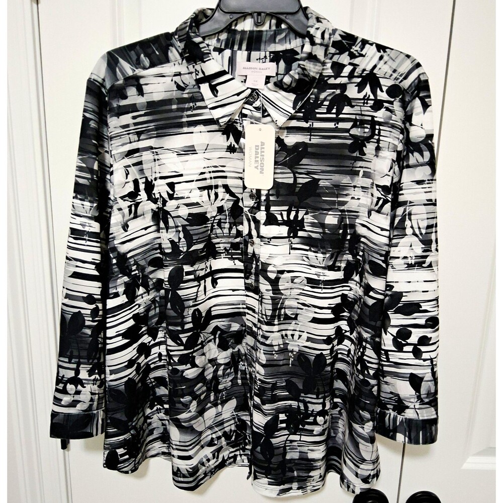 Allison Daley Woman Floral Button-Up LS Fashion Blouse Top Plus Size 3X NWT